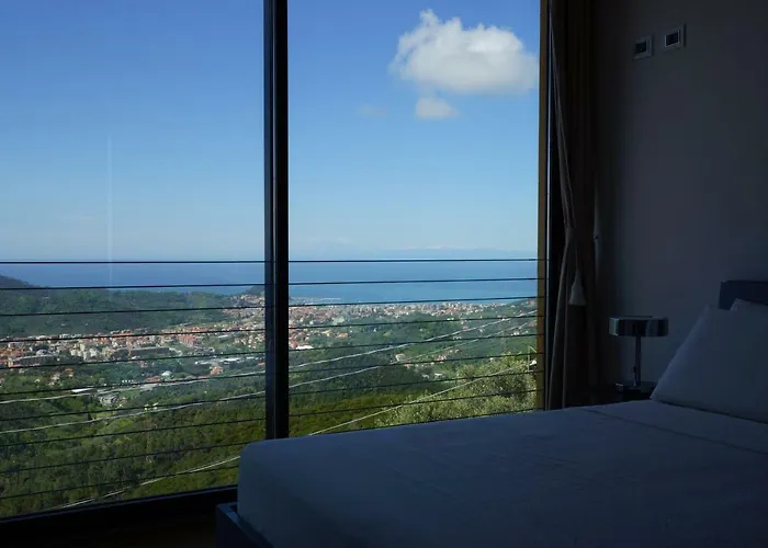 Crassula Villa Casarza Ligure